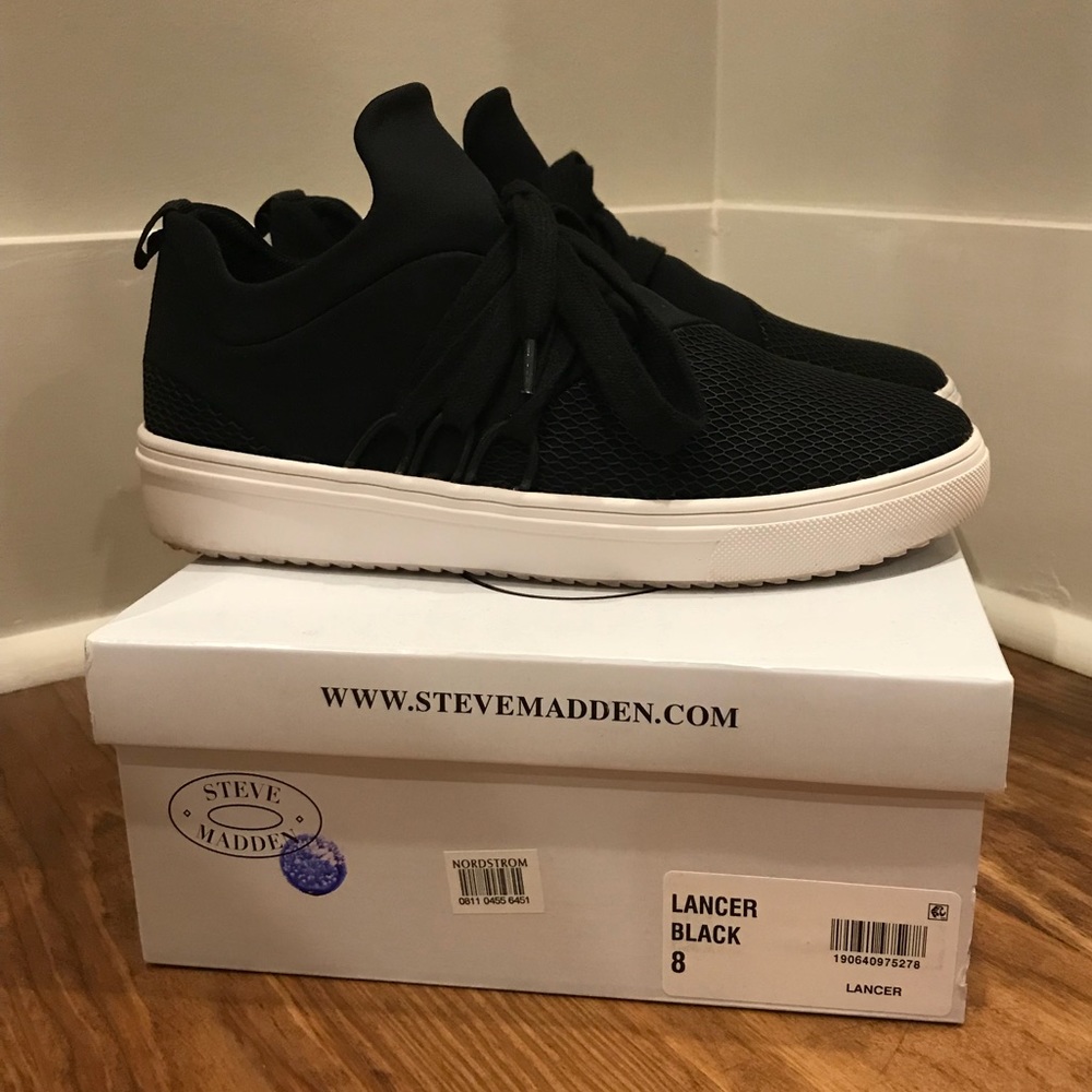 Steve Madden Lancers
